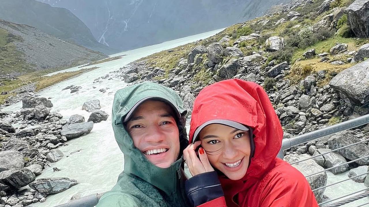 Potret Mesra Nana Mirdad dan Andrew White, Dapat Julukan Couple Goals
