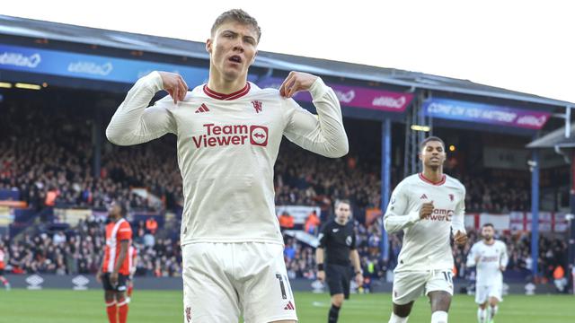 Foto: Gacornya Rasmus Hojlund saat Melawan Luton Town, MU Belum Terkalahkan di Tahun 2024
