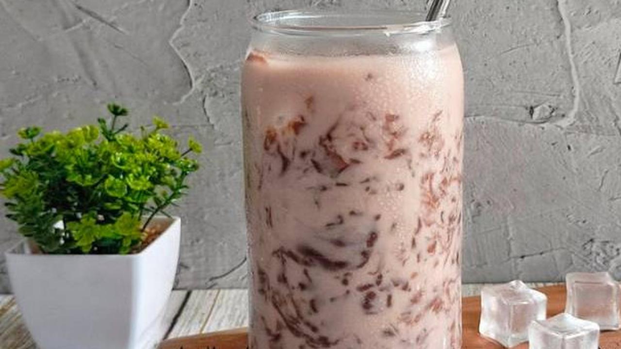 Cara Membuat Es Lumut: Minuman Segar Kekinian yang Mudah Dibuat