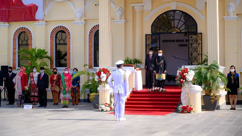 Upacara HUT ke-76 RI oleh KBRI Phnom Penh di Kamboja.