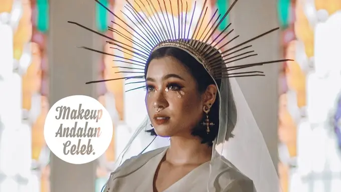 [Bintang] Makeup Andalan Seleb: Berdandan Met Gala, Cindercella Eksplorasi Makeup yang Super Magical