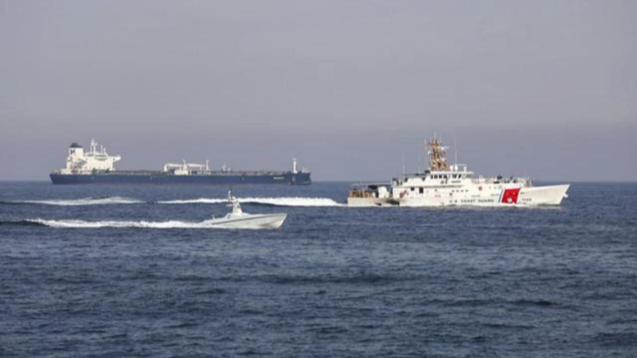 1.900 Kapal Masih Tertahan di Kawasan Selat Hormuz