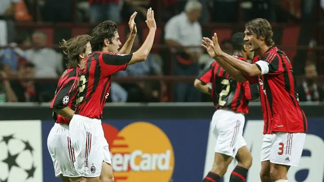 Kaka dan Paolo Maldini