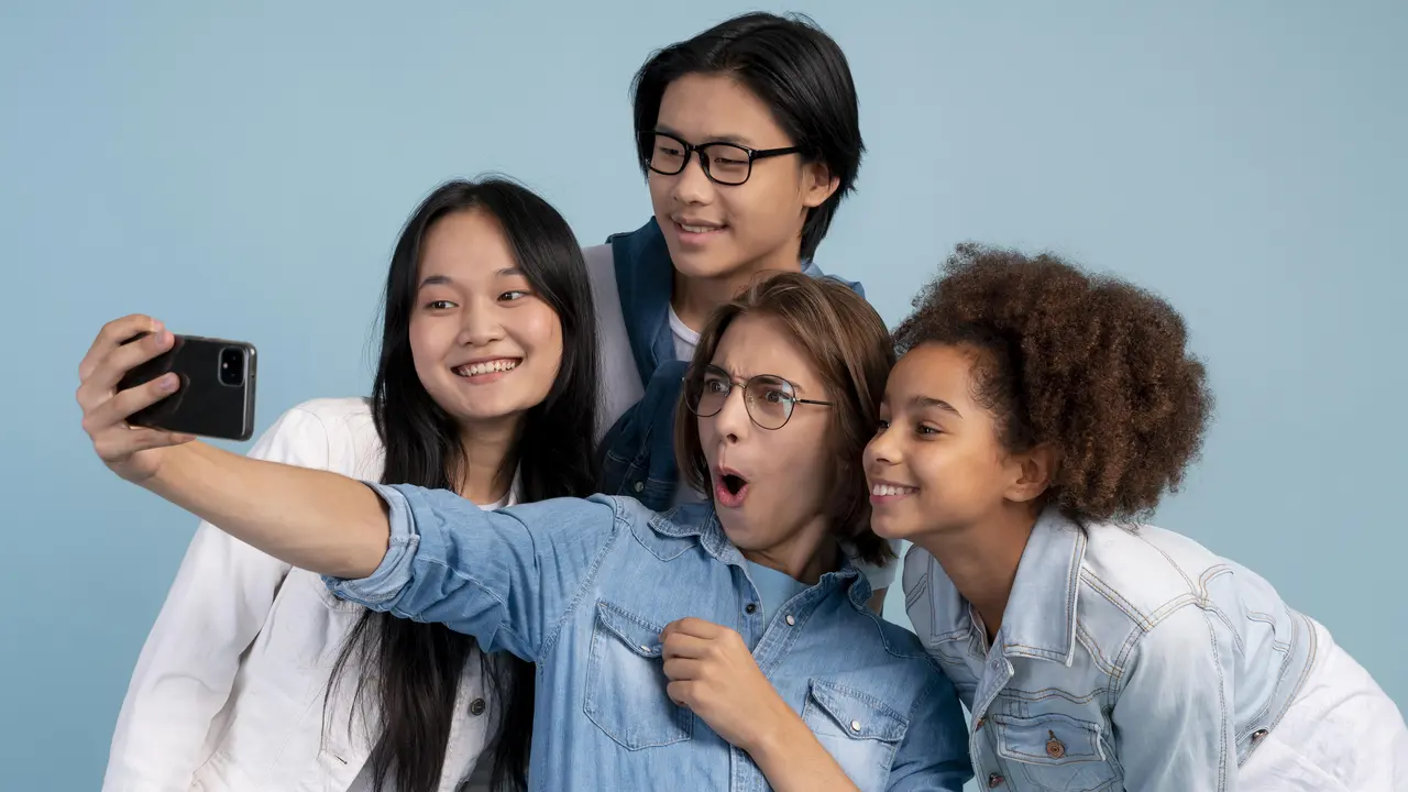 Ilustrasi generasi Z (Foto: freepik)