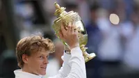 Final Wimbledon 2025: Jannik Sinner Kalahkan Carlos Alcaraz, Rebut Gelar Pertama