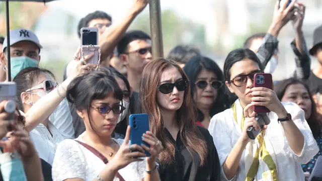 Pemakaman ibunda Marsha Aruan © KapanLagi.com/Budy Santoso