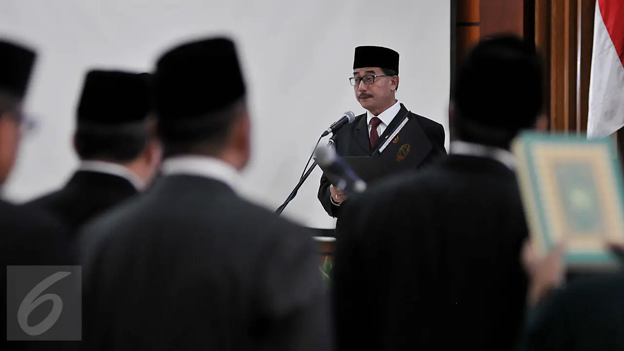 20160128- Menteri Ferry Lantik 27 Eselon II-Jakarta