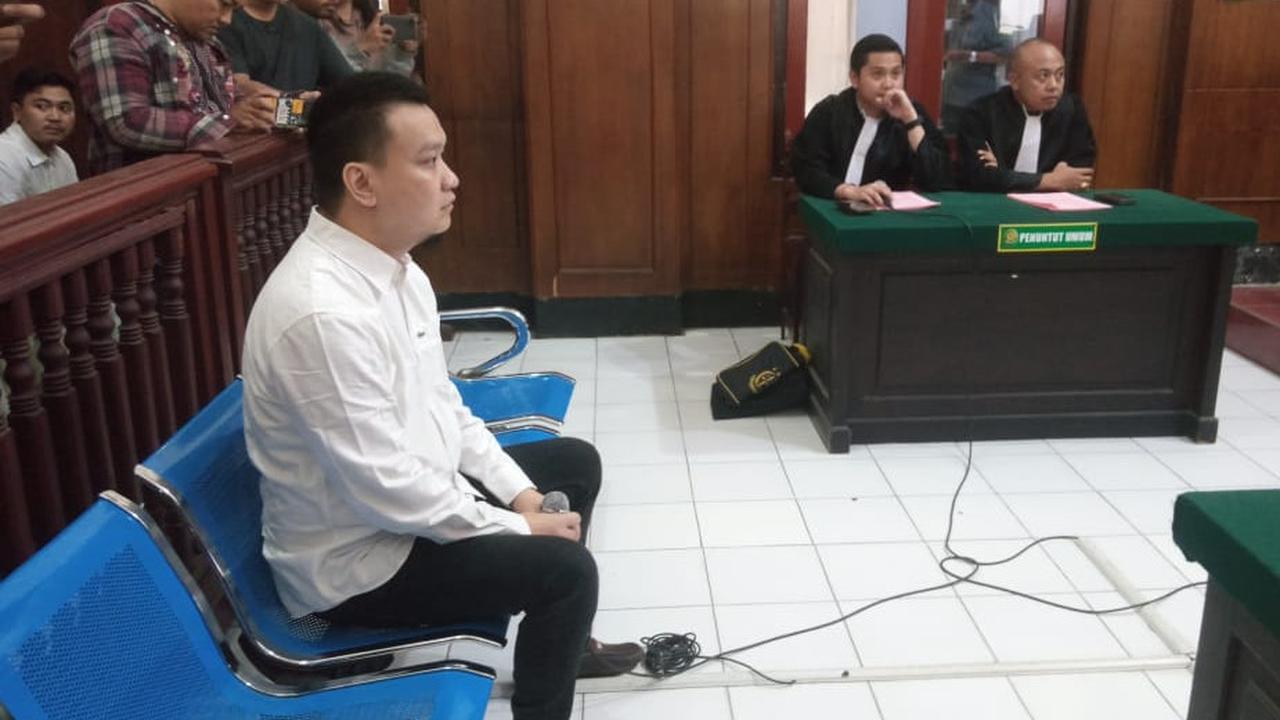 Ivan Sugiamto, Pengusaha Surabaya yang Paksa Anak SMA Gonggong Divonis 9 Bulan Penjara