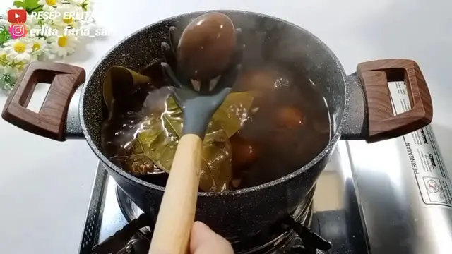 Cara Masak Telur Bacem Enak dan Berwarna Coklat Pekat