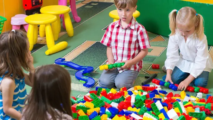 (c) shutterstock.com