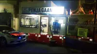 Lokasi ditemukannya benda diduga peledak di Mapolresta Cirebon. (Liputan6.com/Panji Prayitno)