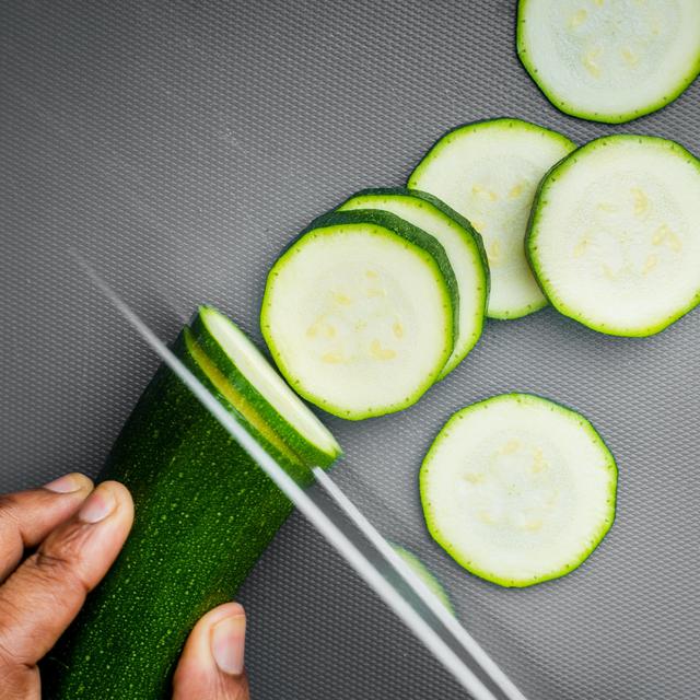 12 Cara Membuat Masker Timun Untuk Menutrisi Kulit Sehat Dan Segar Hot Liputan6 