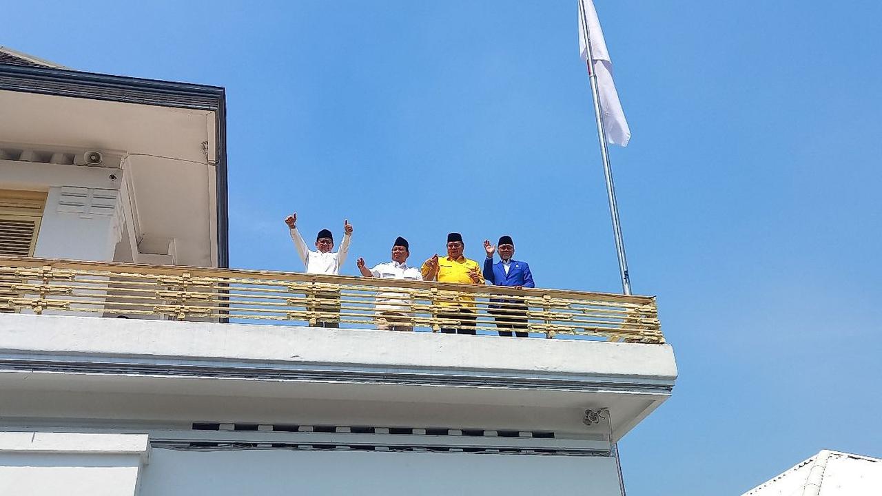 Prabowo Puji Golkar Membuktikan kapabilitas untuk pemerintahan.