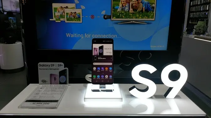 Galaxy S9 Plus yang kini sudah tersedia di toko resmi Samsung (liputan6.com/Agustinus M.Damar)