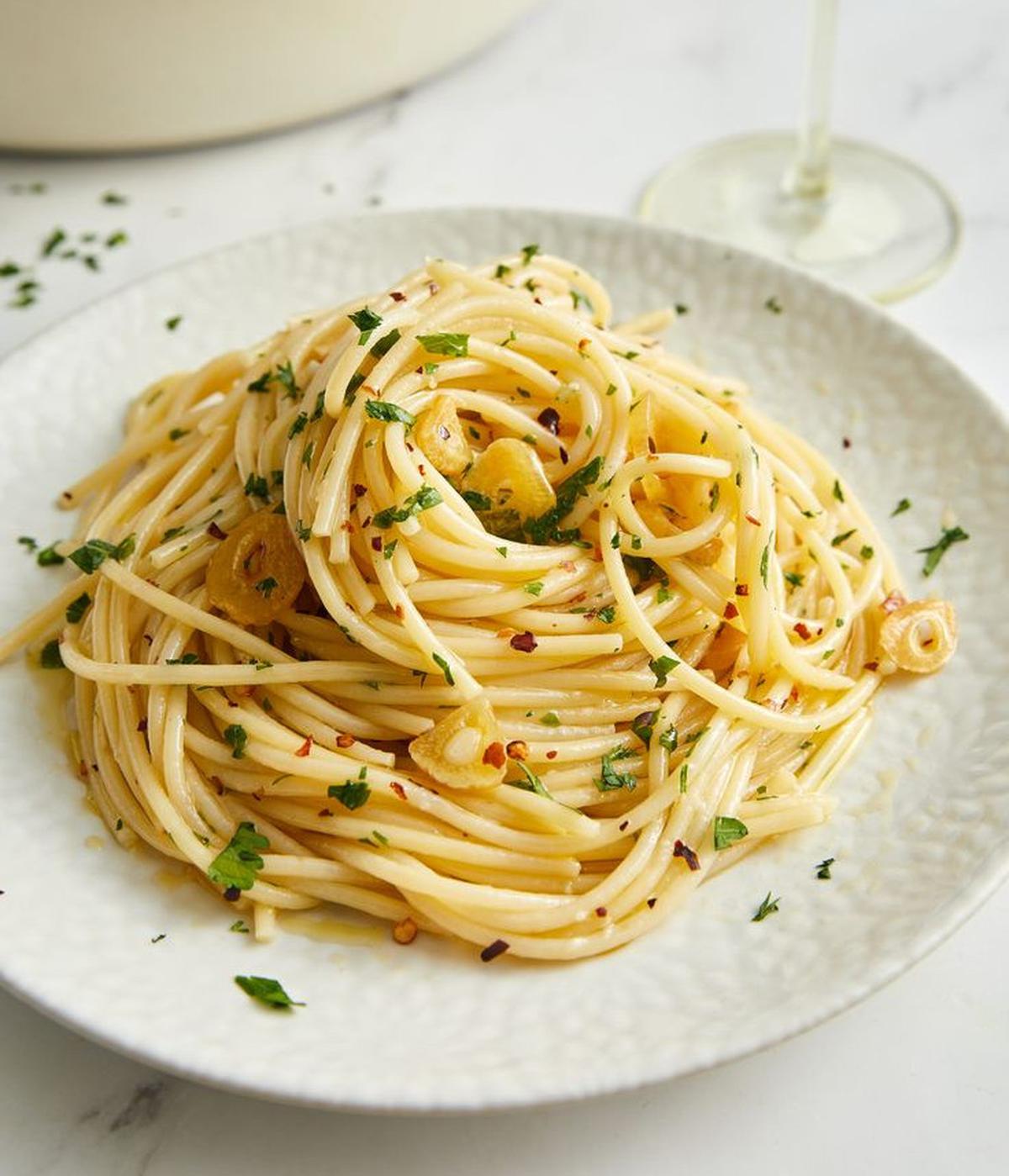 Jangan Sampai Salah! Ini Bedanya Fettuccine, Spaghetti, Linguini, dan Vermicelli yang Perlu Kamu Pahami