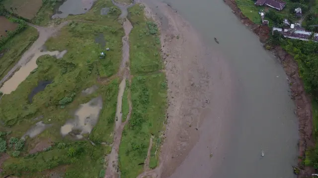 Sungai Batang Anai di Kecamatan Lubuk Alung. (SIEJ Sumbar)
