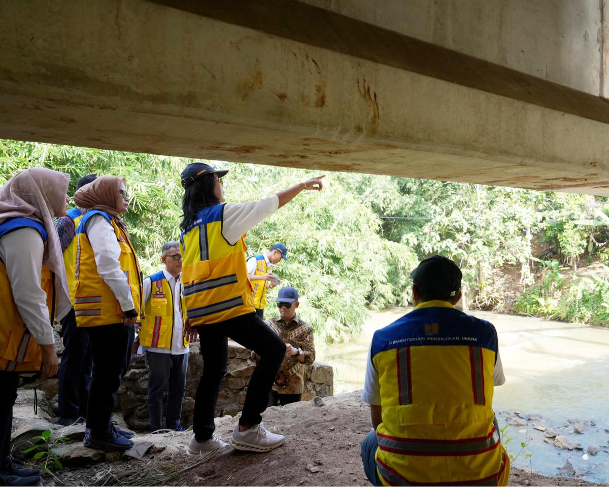 Wamen Diana Tinjau Jembatan Way Sabuk dan Jalan Kotabumi–Terbanggi Besar