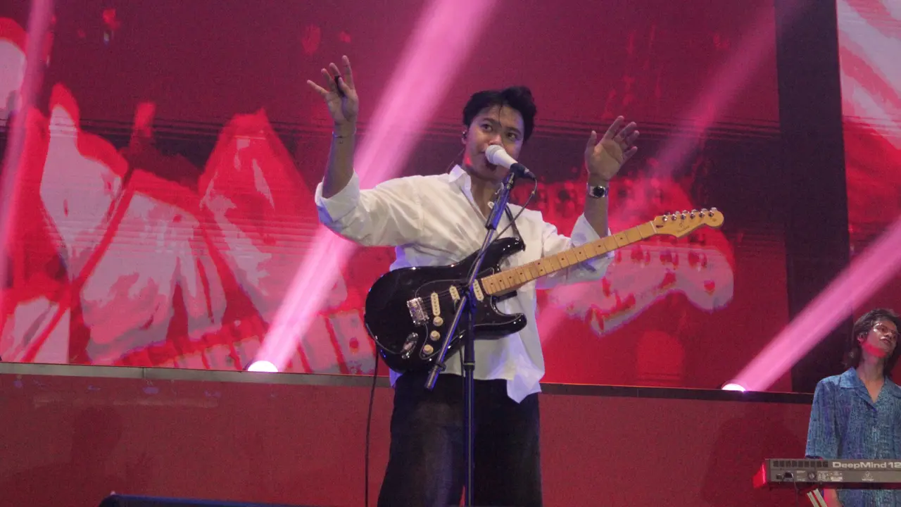 Reality Club Guncangkan Panggung SkyAvenue 2025. (Vindy Therecia/ Liputan6.com)