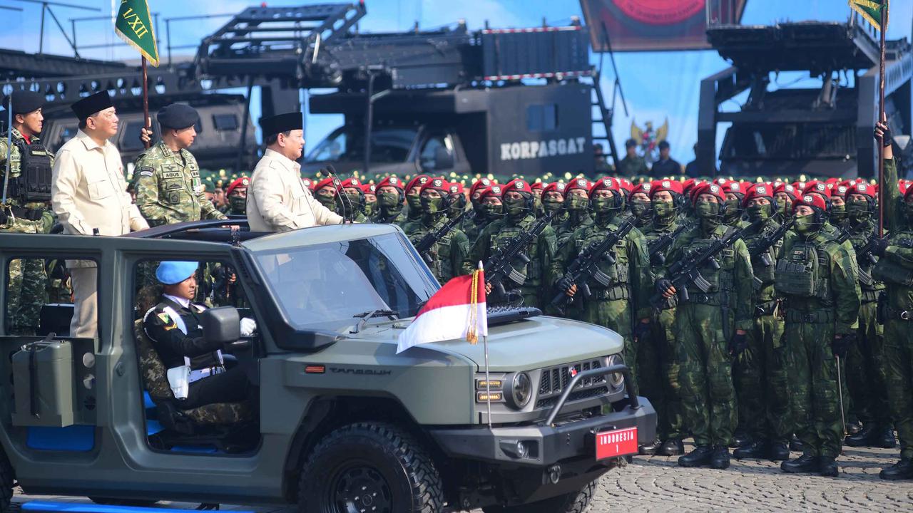 FOTO: Di HUT ke-80 TNI, Prabowo Tegaskan Indonesia Tak Boleh Lengah Hadapi Ancaman Asing