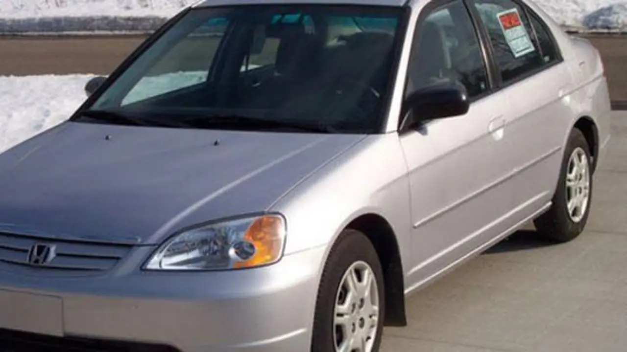 Honda Civic 2002
(Foto: Carspics4all)