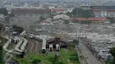 Suasana pemukiman padat Kampung Bandan, Jakarta, Senin (30/5). Pemprov DKI Jakarta berencana menata permukiman padat penduduk di kawasan Kampung Bandan dengan membangun Rusunawa.(Liputan6.com/Gempur M Surya)