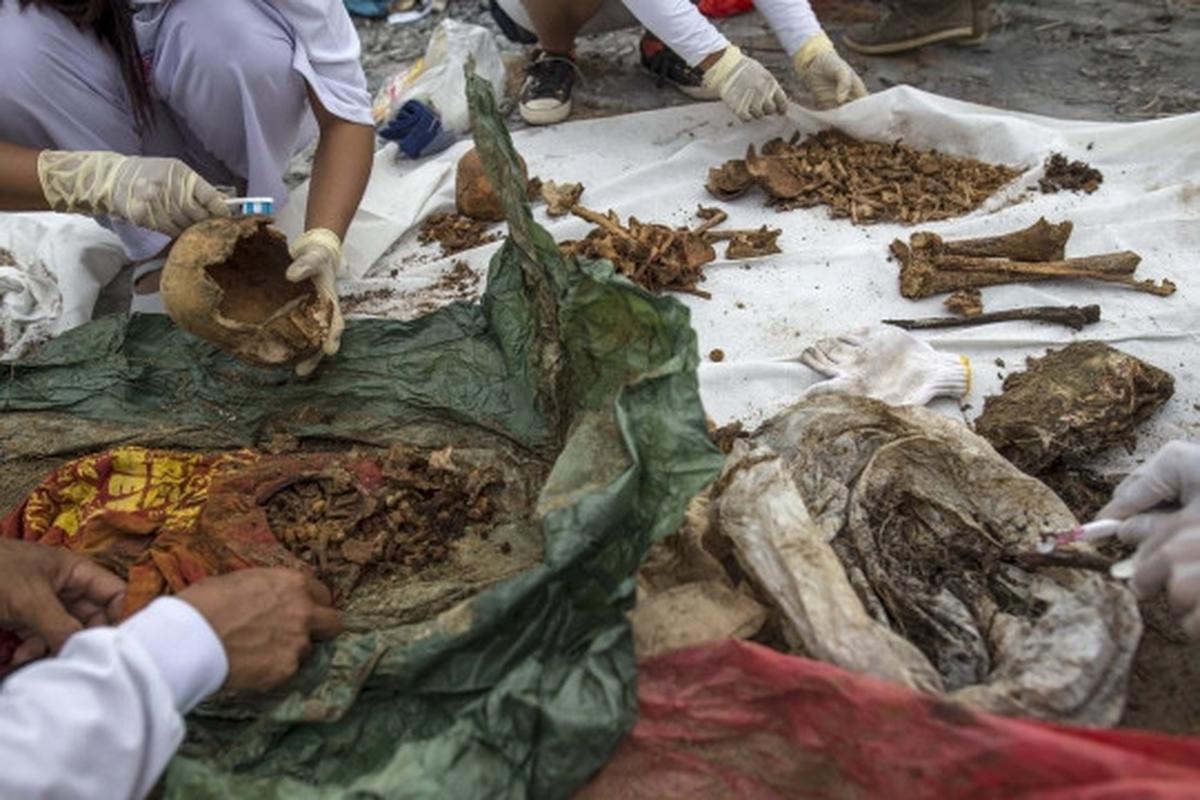Pembongkaran ribuan makam tak dikenal di Thailand