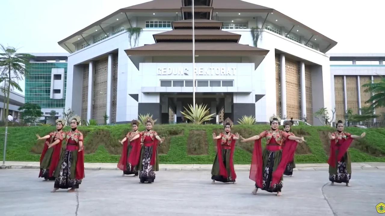Gambarkan daya tarik Banten