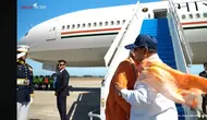 Peluk Erat Prabowo dan PM India