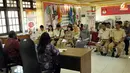 Rapat persiapan pun digelar di kantor KPU Jatim, Rabu (28/08/13) (Liputan6.com/ Helmi Fithriansyah)
