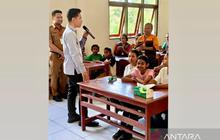 Wapres Gibran Janjikan Solusi Peningkatan Kesejahteraan Guru Honorer di SD Inpres Kaniti Kupang