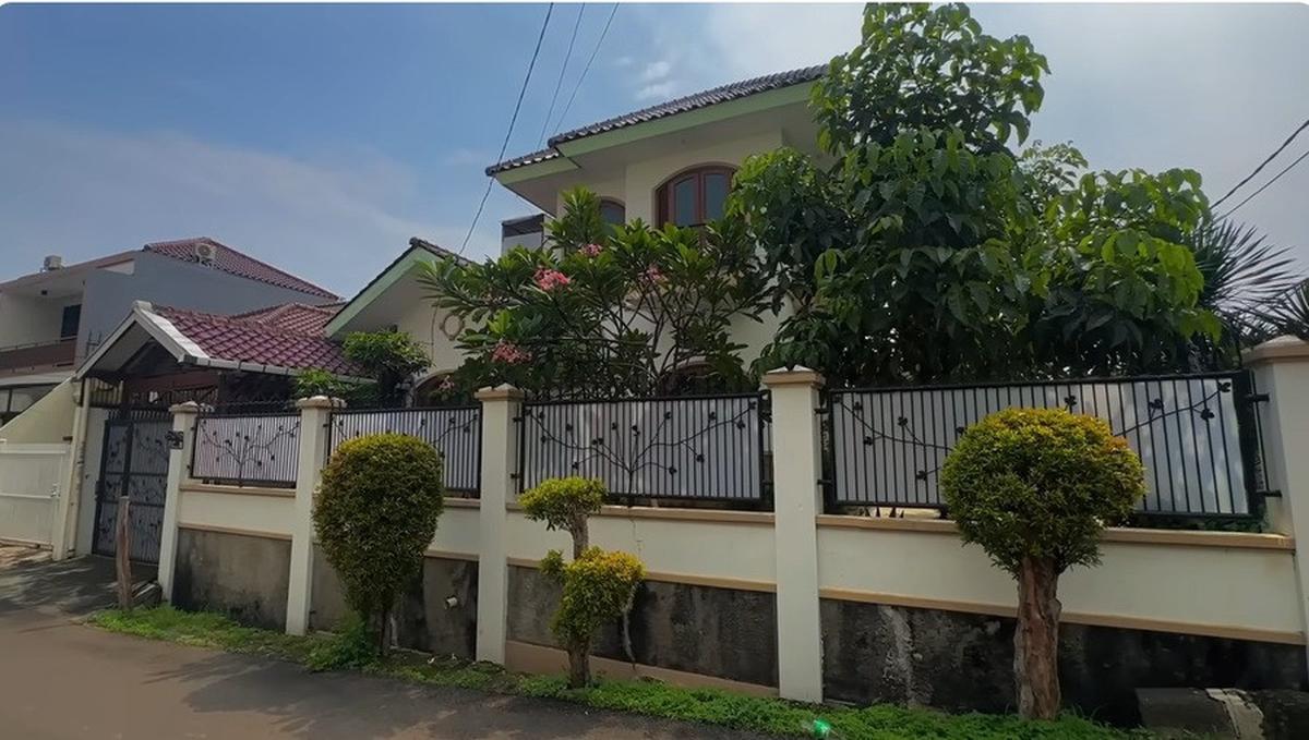 Sebentar Lagi Menikah, Ini 8 Potret Rumah Frans Faisal Kakak Fuji yang Dibeli Cash - Tetap Sukses Meski Tak Berstatus Artis