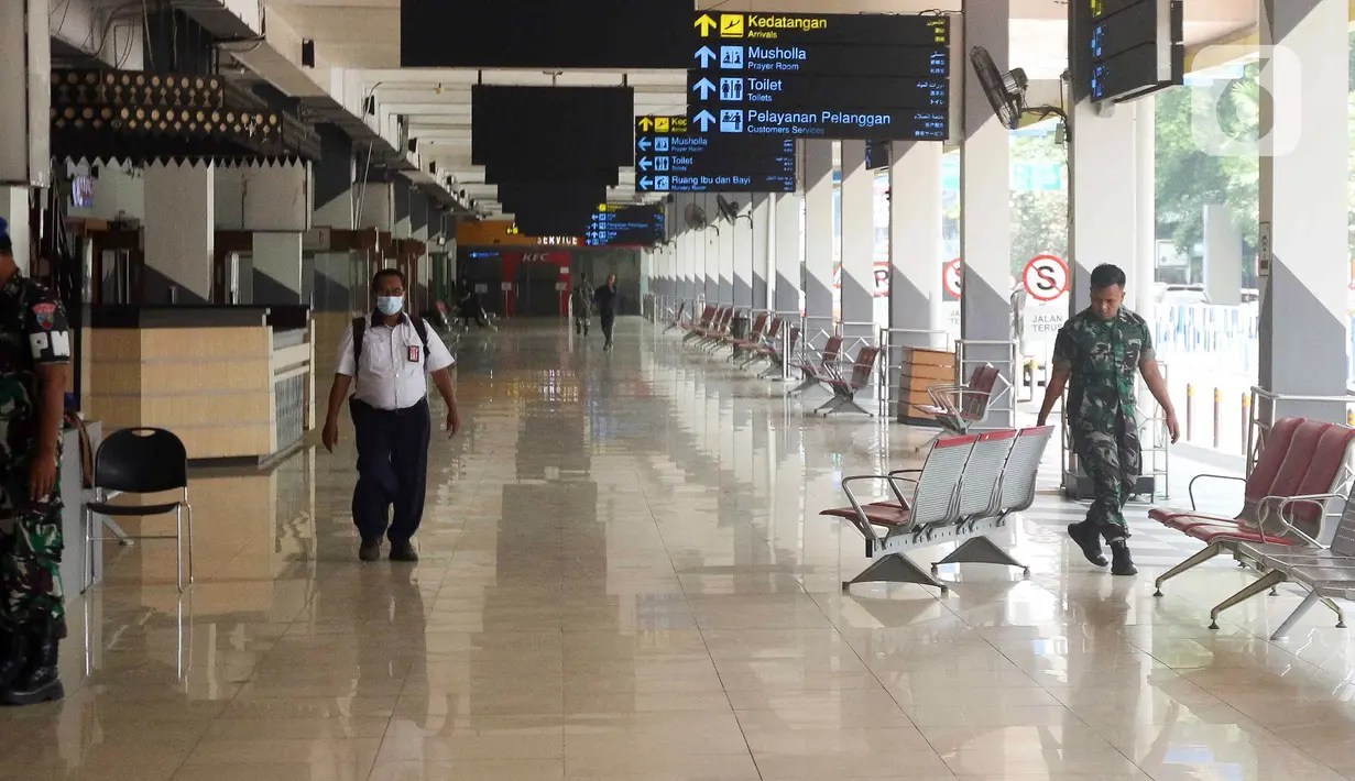 Suasana Bandara Halim Perdanakusuma, Jakarta, Kamis (1/9/2022). Perjanjian AP II dan ATS berisi kerja sama pengelolaan dan pengoperasian Bandara Halim Perdanakusuma. (Liputan6.com/Herman Zakharia)