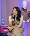 Menjalani berbagai aktivitas membuat pakaian rentan terkena noda, melalui Rinso Quick Wash, kegiatan mencuci dihadirkan sebagai bagian dari gaya hidup aktif yang lebih praktis. (Foto/Dok: Rinso)