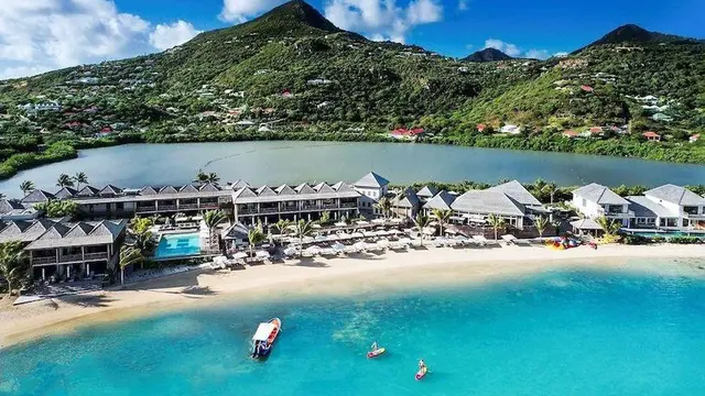 St. Barts menawarkan cita rasa Prancis yang menarik