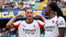 Selebrasi Adrien Rabiot dalam laga Hellas Verona vs AC Milan di Liga Italia 2025/2026, Minggu (19/4/2026). (Paola Garbuio/LaPresse via AP)