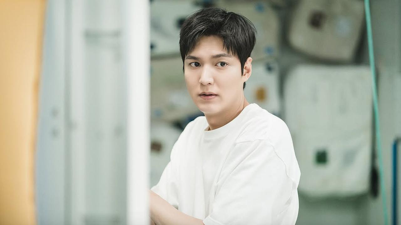 Review Drama 'WHEN THE STARS GOSSIP', Lee Min Ho Tak Lagi Jadi Orang Kaya