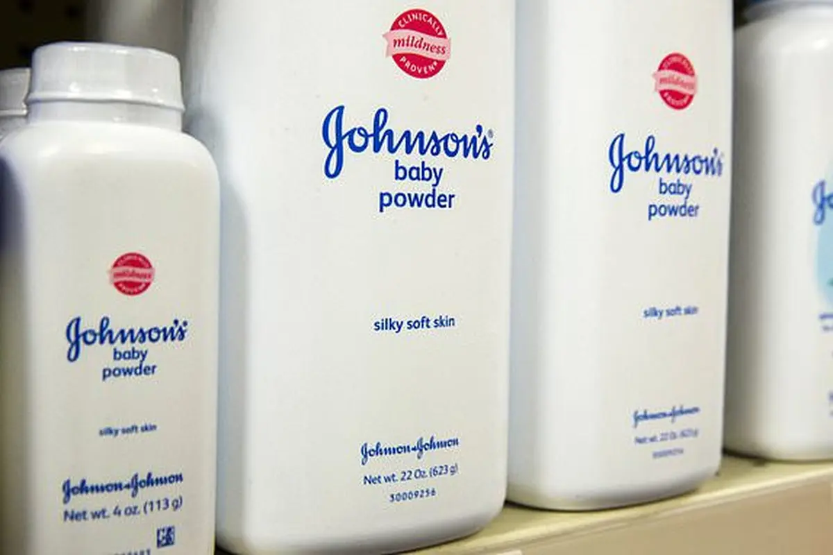 Johnson's Baby Powder