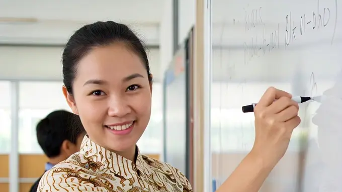 Model Baju Batik Kerja Guru