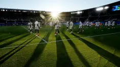 Real Madrid dan Eintracht Frankfurt akan bertarung untuk memperebutkan trofi UEFA Super Cup 2022. (AP/Antonio Calanni)