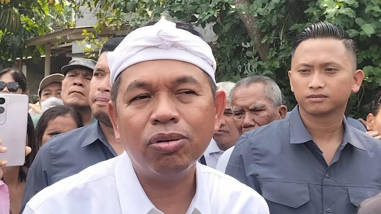 VIDEO: Duka Mendalam Dedi Mulyadi Kunjungi Korban Ledakan Amunisi di Garut