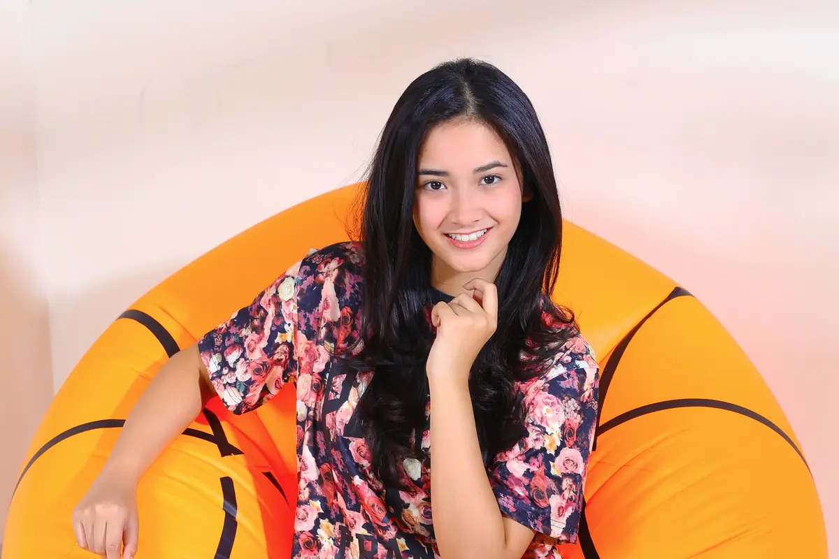 [Bintang] Nadya Arina