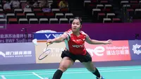 Pebulu tangkis tunggal putri Indonesia Ester Nurumi Tri Wardoyo mengalahkan&nbsp;Freya Redfearn dari Inggris pada partai keempat&nbsp;laga Grup D Piala Sudirman 2025. Ester Nurumi menang&nbsp;21-12 dan 21-10 di Xiamen Fenghuang Gymnasium, Minggu (27/4).&nbsp;(foto: PBSI)