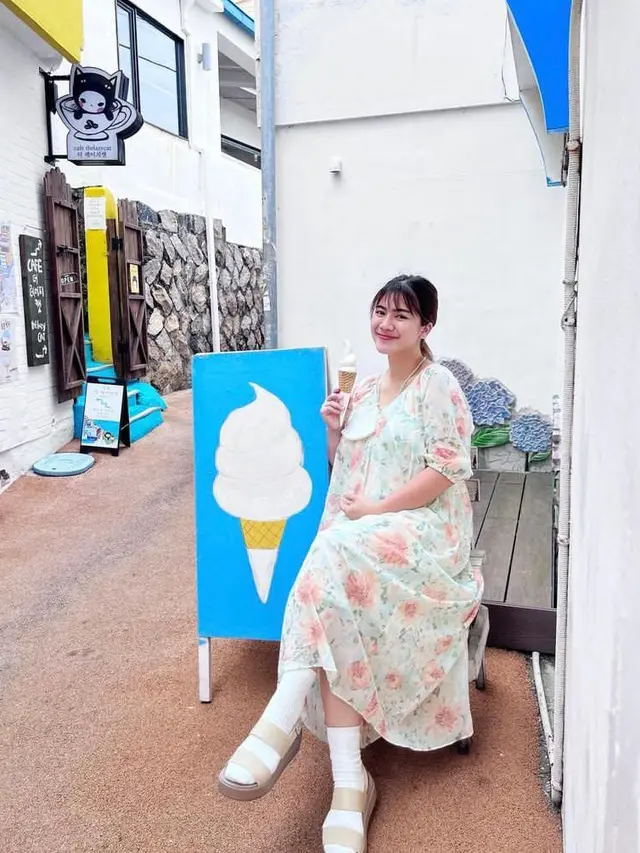 6 Gaya Bumil Felicya Angelista Liburan di Korea Selatan, Tetap Stylish Sambil Momong Anak