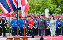 Kedekatan PM Thailand Cantik Foto Bareng sampai Tulis Surat Pribadi Minta Letkol Teddy "Hubungi Aku Kapan Saja"