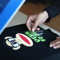 Berkreasi sendiri di gerai fashion asal Amerika Serikat. (Foto: Dok. Paul Frank)