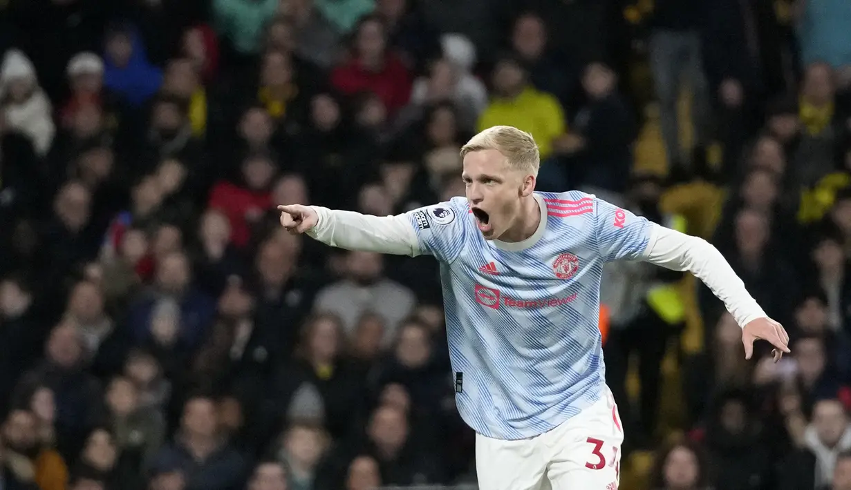Padahal, permainan setan merah baru saja bergairah usai Donny van de Beek masuk di babak kedua. Diberikan kesempatan oleh Ole, van de Beek memperlihatkan permainan atraktif bagi Manchester. (AP Photo/Frank Augstein)