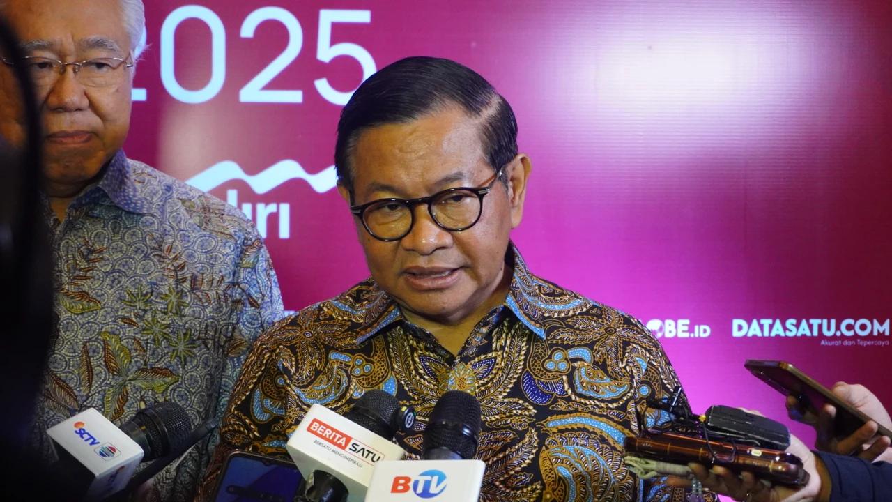 Keras, Gubernur Pramono Sentil Gedung Terra Drone Kemayoran Terbakar: Gedung Itu Tak Siapkan Rescue Kebakaran, Tangganya Kecil Banget!