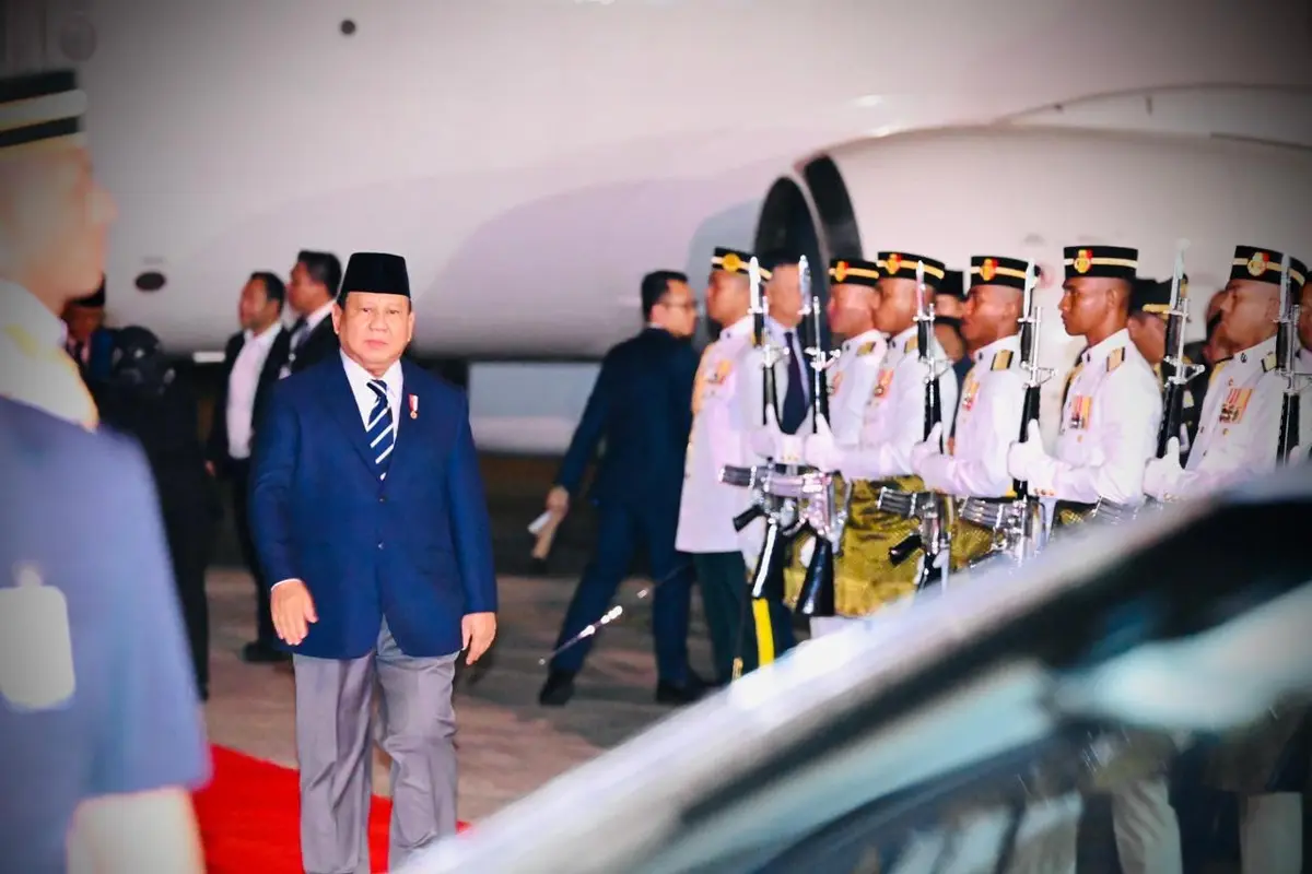 Presiden Prabowo Subianto melanjutkan kunjungan kenegaraannya ke Kuala Lumpur, Malaysia usai sebelumnya berkunjung ke India. (Dok; Setpres/Biro Pers)