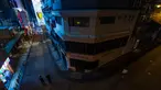 Suasana kawasan hiburan malam Lan Kwai Fong, Hong Kong (5/4/2020). Pemimpin Hong Kong, Carrie Lam memerintahkan penutupan sementara terhadap semua bar dan pub sebagai upaya menghentikan penyebaran Covid-19. (AFP/May James)