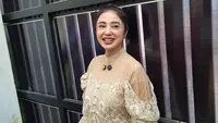 Dewi Perssik Buka Suara soal Podcast Aldi Taher: Dia Sudah Minta Maaf
